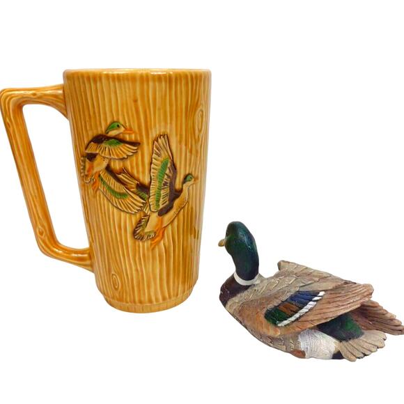 Vintage Hand Painted Glazed Stein Coffee Mug Ducks And Mallard Duck Figurine Set - Picture 4 of 9